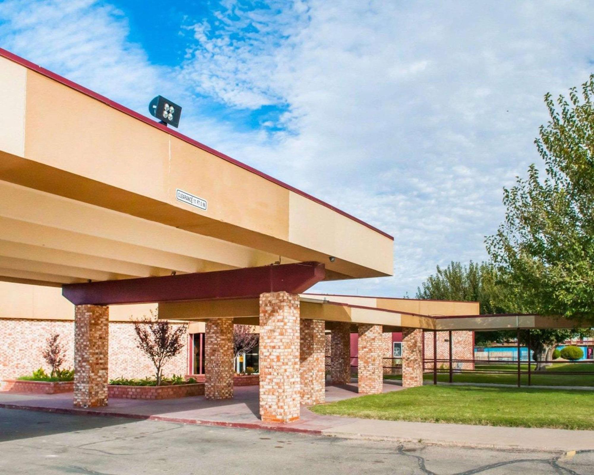 Econo Lodge Carlsbad Exterior foto