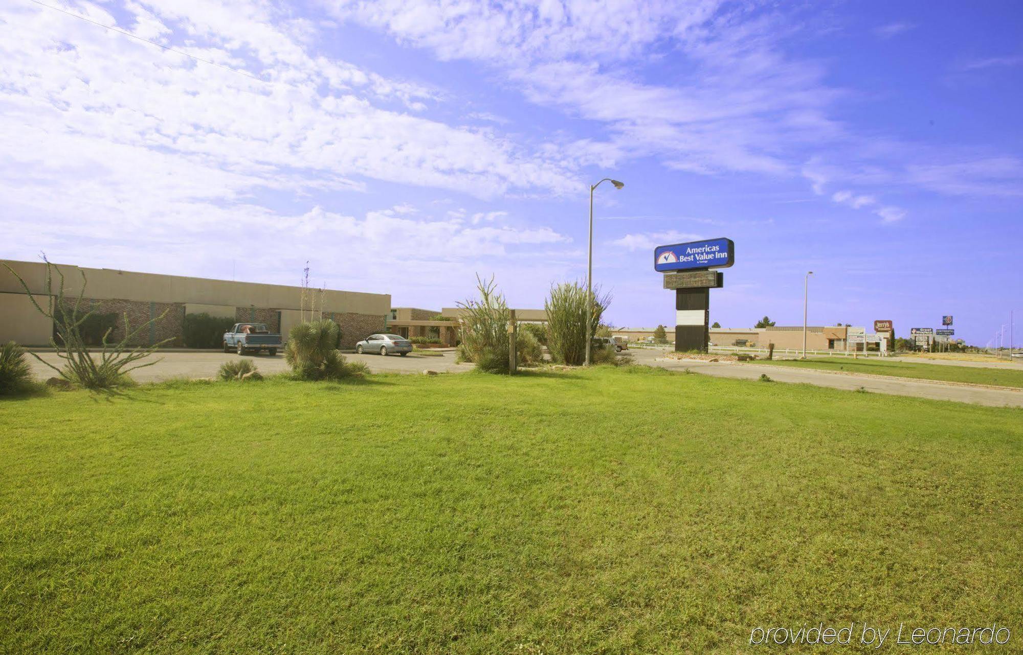 Econo Lodge Carlsbad Exterior foto